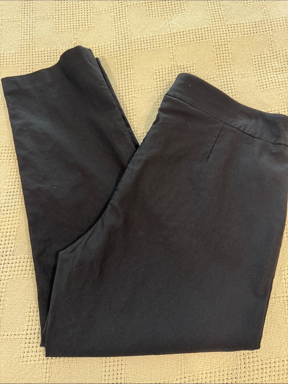 Women's Black Stretch cropped Pants